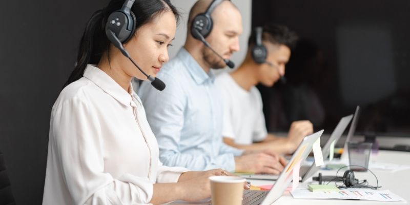 Hỗ trợ liên hệ luck8 qua tổng đài trực tuyến